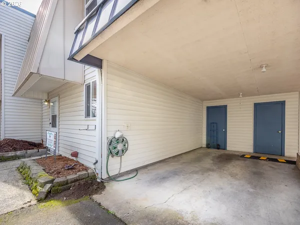 $249,900 | 732 Southeast Rene Avenue, Gresham, OR 97080