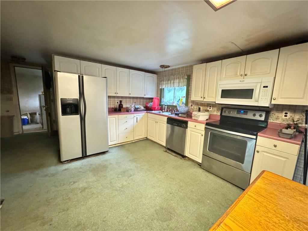 3377 Cory Hill Road Marion, NY 14505 - Photo 11 of 42