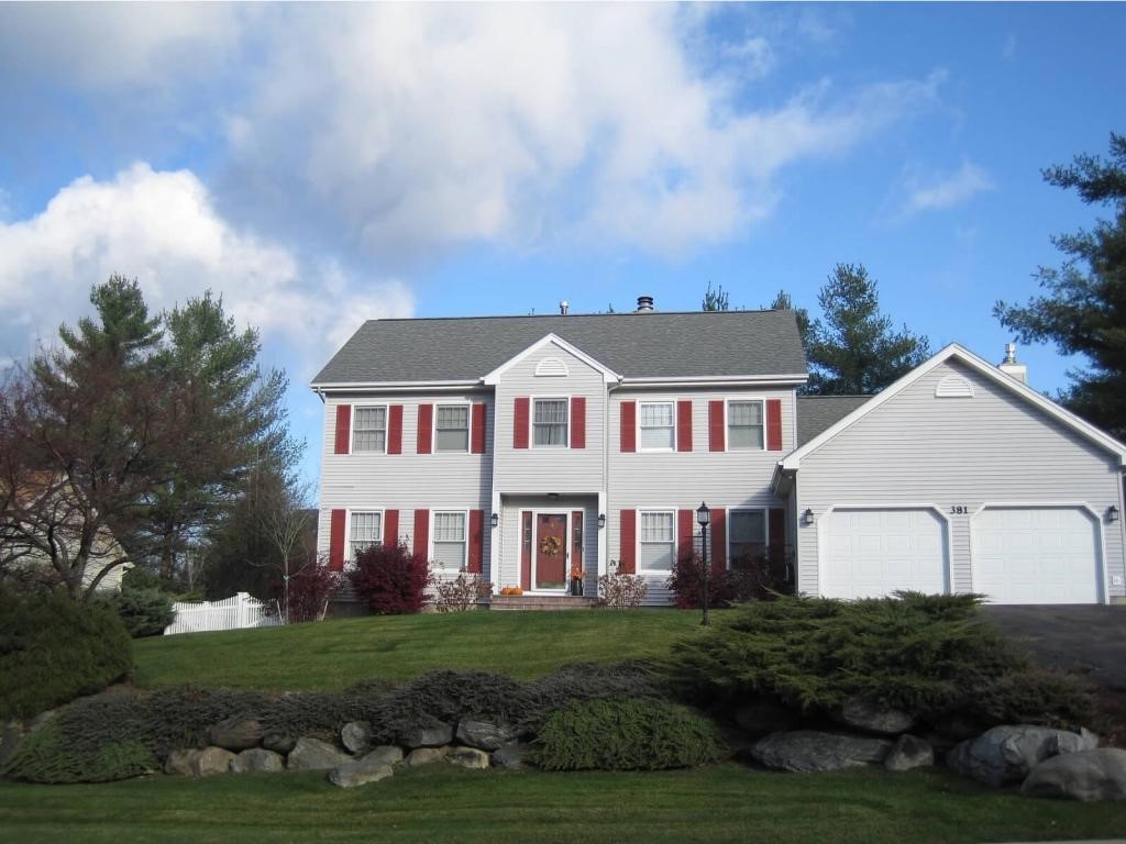 381 South Ridge Road Williston, VT 05495 - Photo 1 of 17 Gallery Image 1