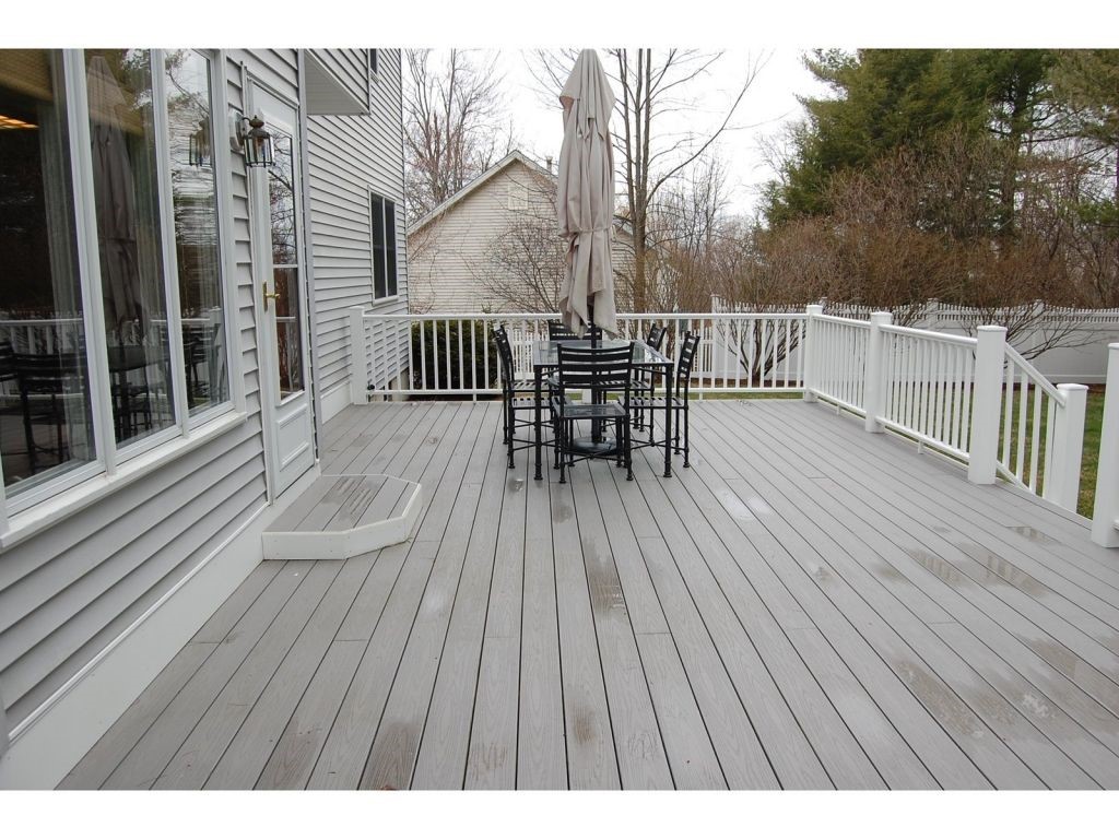 381 South Ridge Road Williston, VT 05495 - Photo 7 of 17 Gallery Image 7