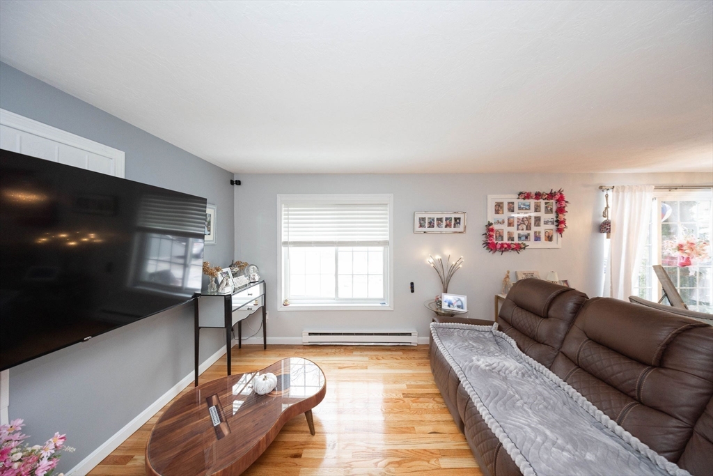 155 Hamilton Street, Unit 4 Worcester, MA 01604 - Photo 13 of 41