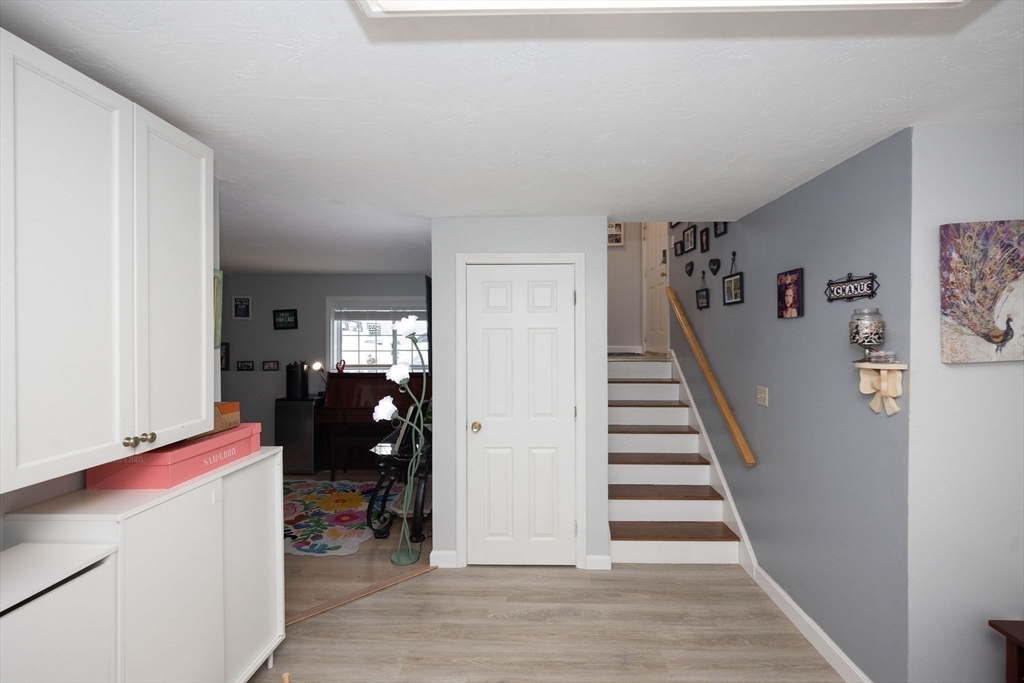 155 Hamilton Street, Unit 4 Worcester, MA 01604 - Photo 24 of 41