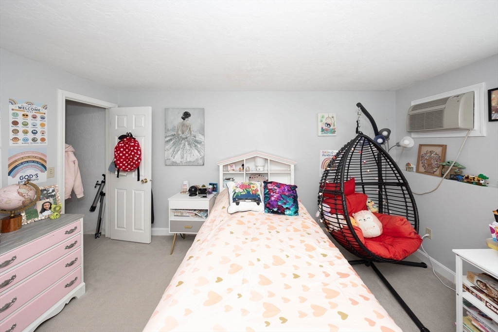 155 Hamilton Street, Unit 4 Worcester, MA 01604 - Photo 29 of 41