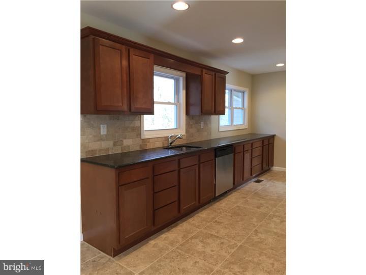 2820 Garwood Road Sicklerville, NJ 08081 - Photo 5 of 20 Gallery Image 5