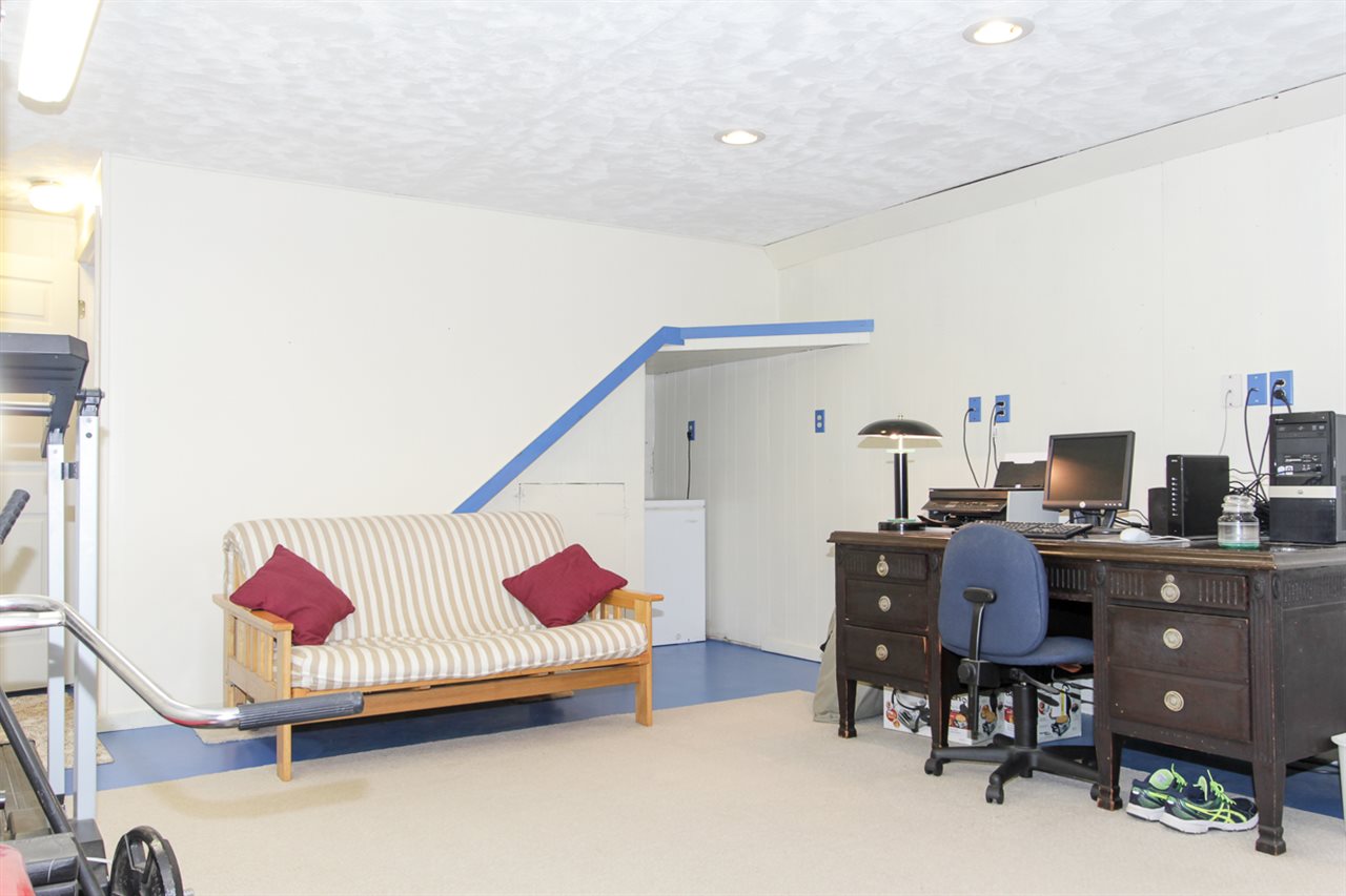 121 Howe Hill Road Grantham, NH 03753 - Photo 28 of 33 Gallery Image 28