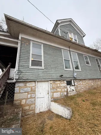 $177,900 | 110 North Main Street, Edinburg, VA 22824