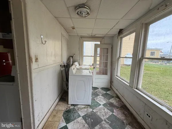 $177,900 | 110 North Main Street, Edinburg, VA 22824