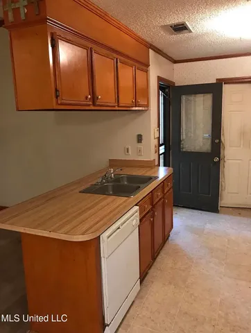 $45,000 | 2813 Brookwood Drive, Jackson, MS 39212