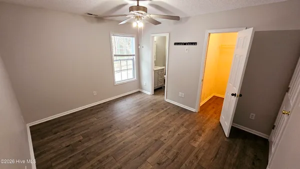 $1,750 | 207 America Court, Jacksonville, NC 28540
