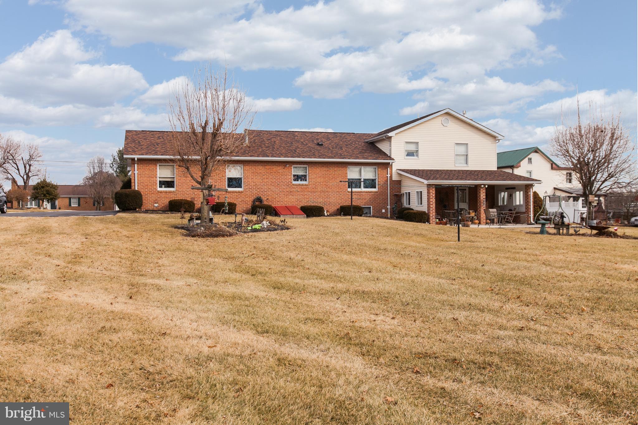 14823 Clear Spring Road Williamsport, MD 21795 - Photo 25 of 29 Exterior (Rear)