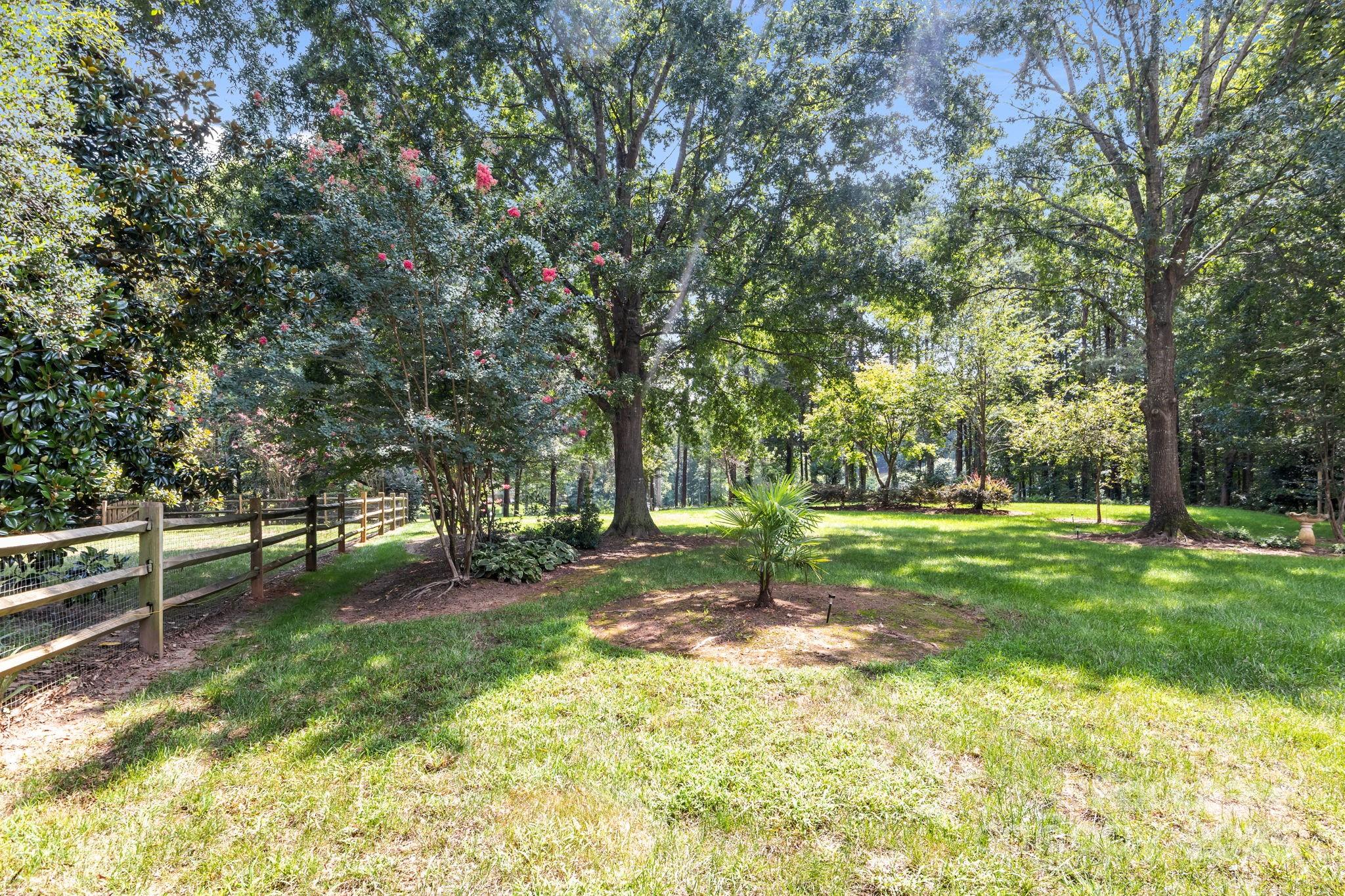 12428 Willingdon Road Huntersville, NC 28078 - Photo 3 of 32