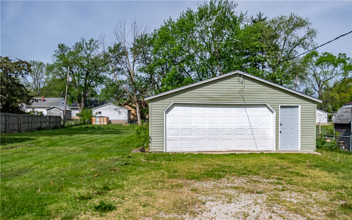 2143 North Church Street Decatur, IL 62526 - Photo 2 of 2 a front view of house with garden