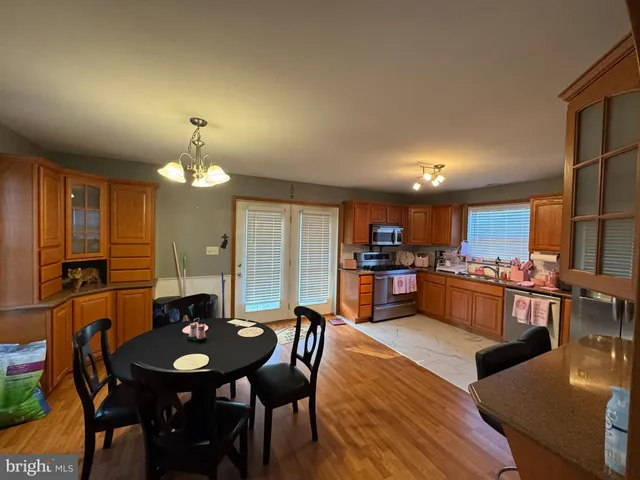 $2,100 | 1400 Vine Street, Reading, PA 19606