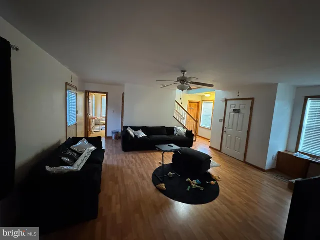 $2,100 | 1400 Vine Street, Reading, PA 19606