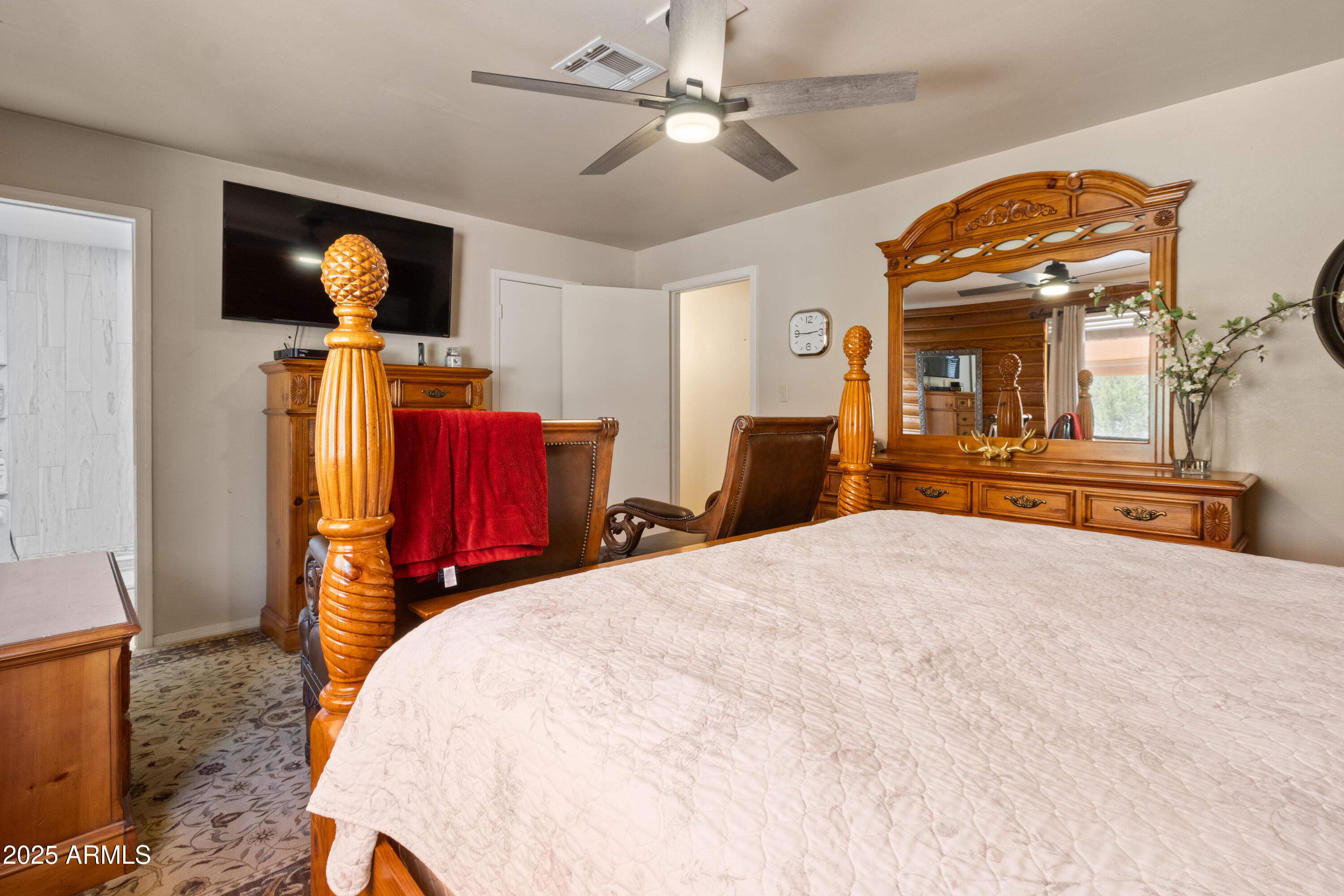 3004 Pinewood Drive Overgaard, AZ 85933 - Photo 16 of 29 Master