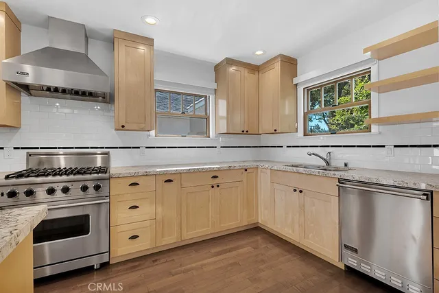 $1,200,000 | 14627 Killion Street, Sherman Oaks, CA 91411