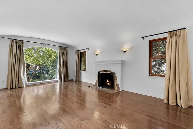 $1,200,000 | 14627 Killion Street, Sherman Oaks, CA 91411