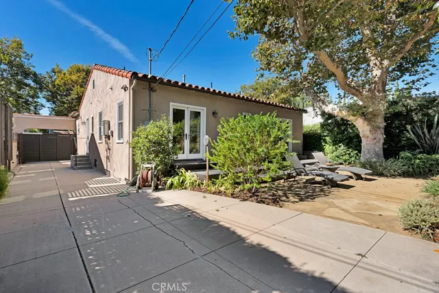 $1,200,000 | 14627 Killion Street, Sherman Oaks, CA 91411