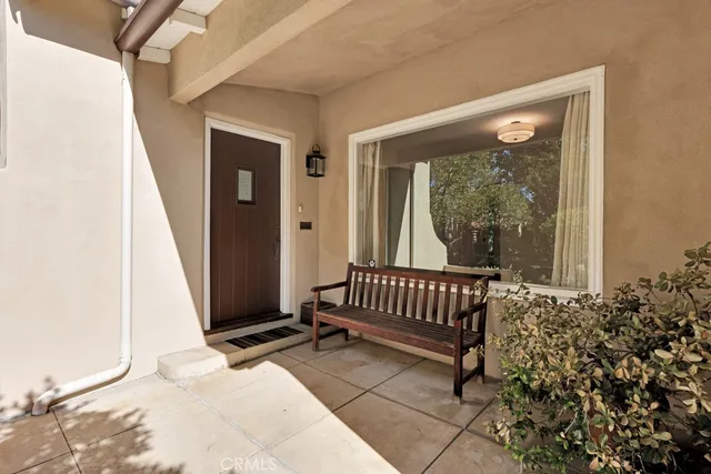 $1,200,000 | 14627 Killion Street, Sherman Oaks, CA 91411
