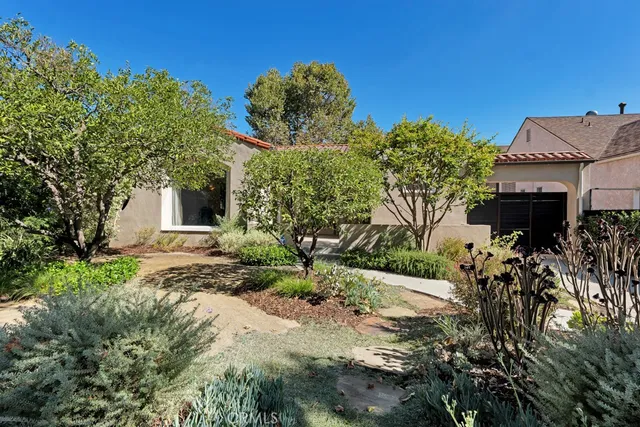 $1,200,000 | 14627 Killion Street, Sherman Oaks, CA 91411