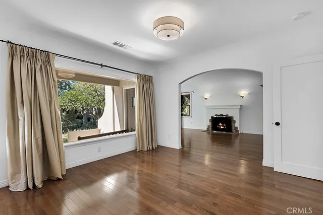 $1,200,000 | 14627 Killion Street, Sherman Oaks, CA 91411