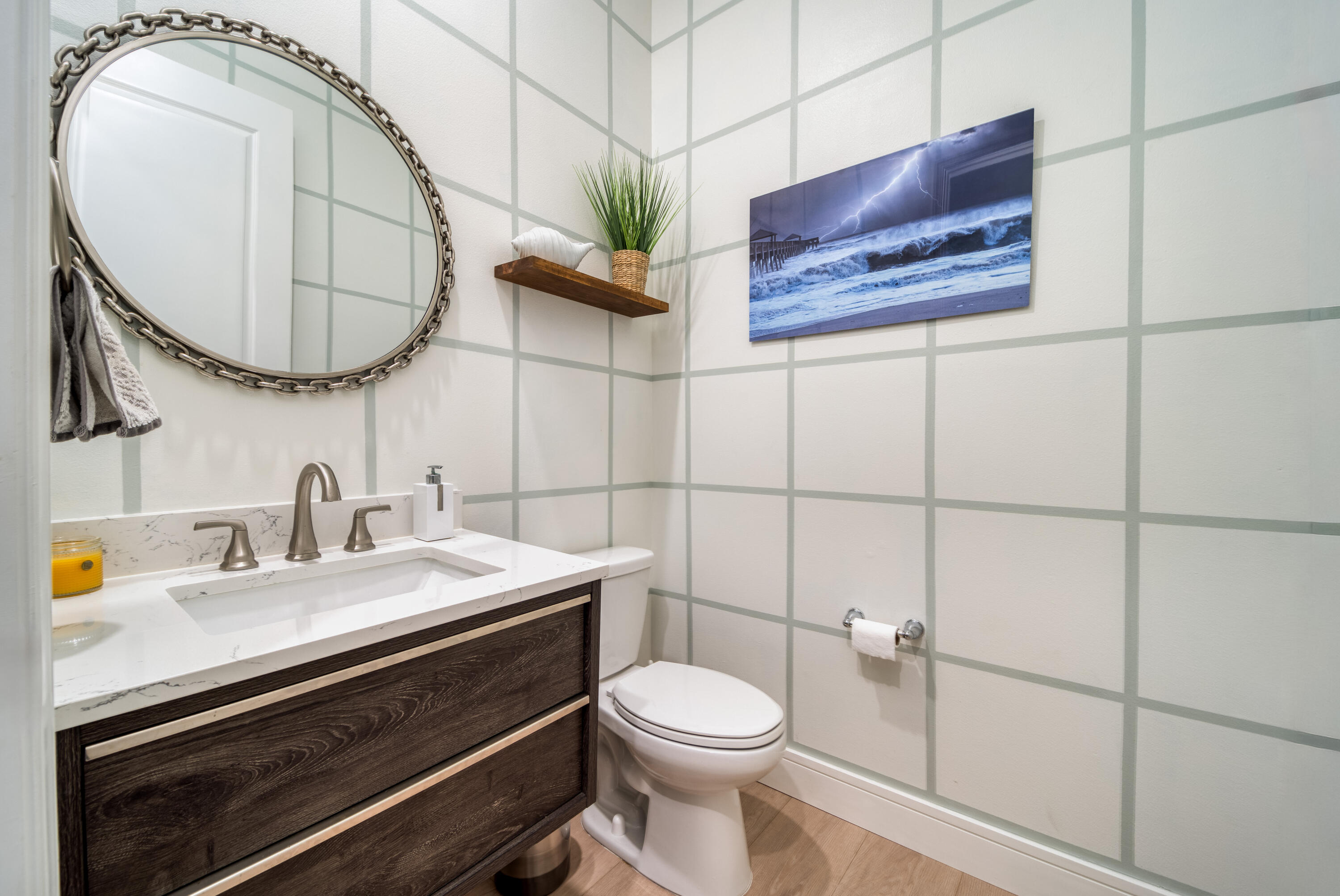 642 South E Goldenrod Road Port St. Lucie, FL 34984 - Photo 17 of 40 Guest Bathroom