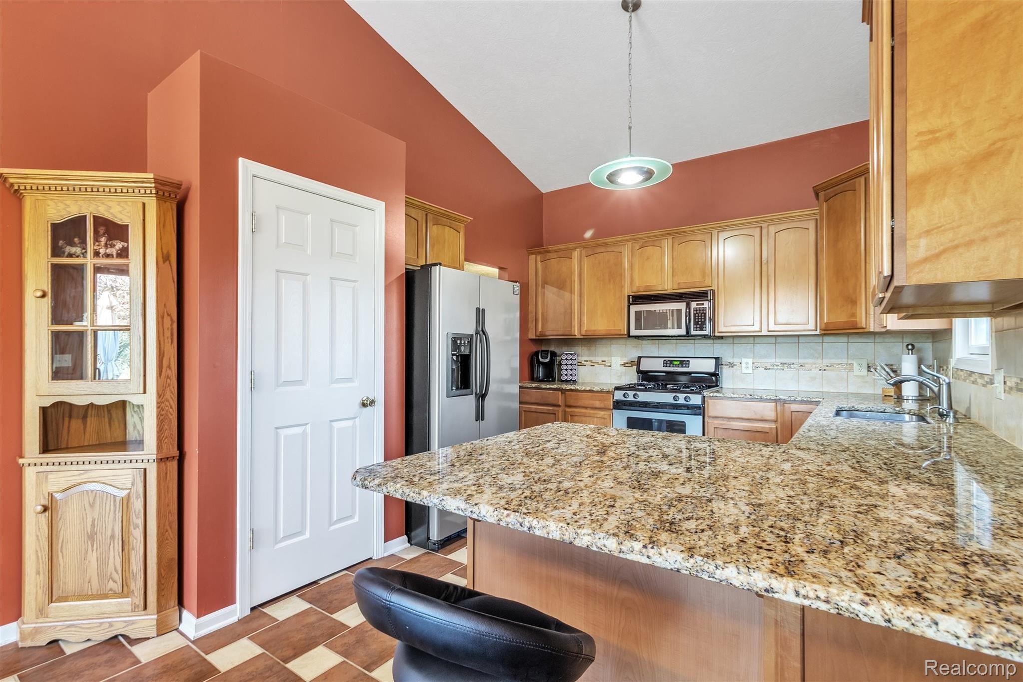 4511 Bull Run Road Gregory, MI 48137 - Photo 12 of 46 13-4511-Bull-Run-WindowStill-Real-Estate-Photography-13.jpg
