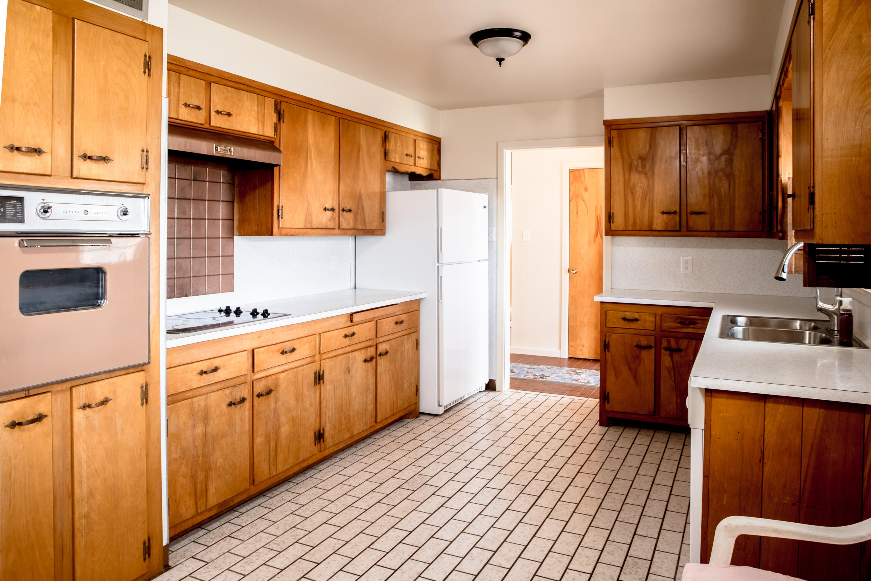 4926 48th Street Lubbock, TX 79414 - Photo 4 of 16 kitchen 2