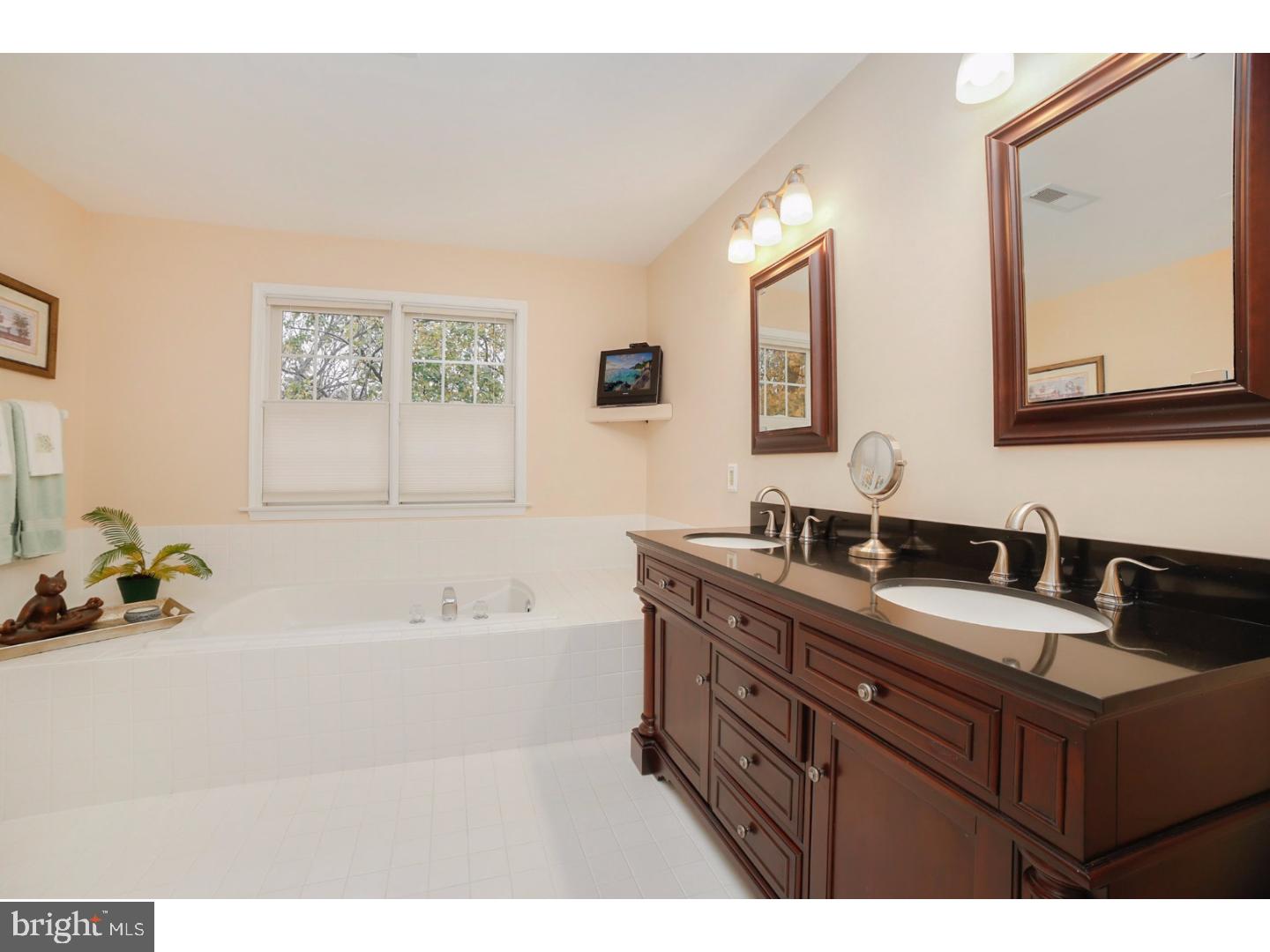 622 Greycliffe Lane Ambler, PA 19002 - Photo 16 of 25