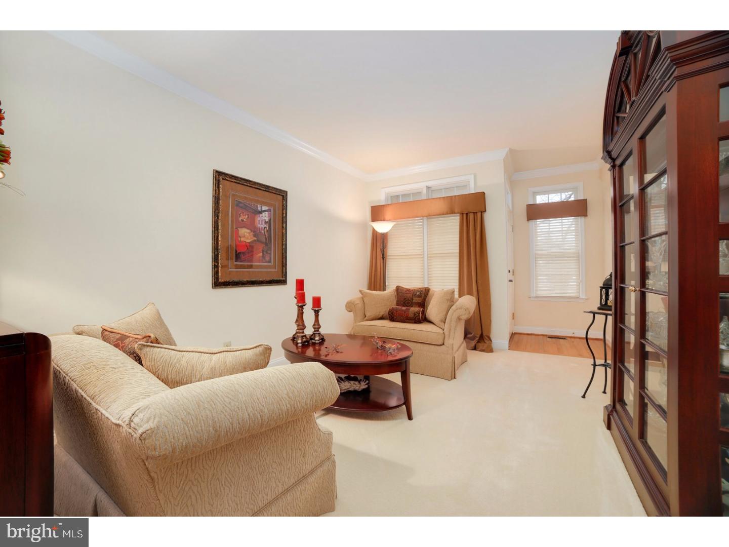 622 Greycliffe Lane Ambler, PA 19002 - Photo 2 of 25