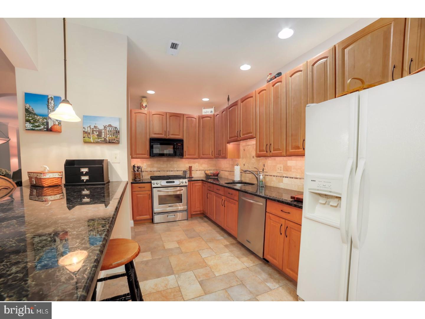 622 Greycliffe Lane Ambler, PA 19002 - Photo 9 of 25