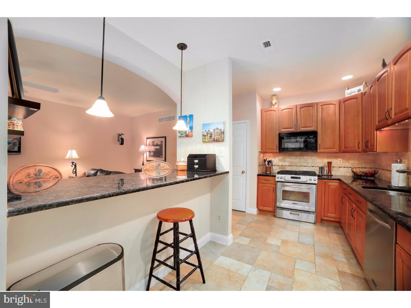 622 Greycliffe Lane Ambler, PA 19002 - Photo 10 of 25