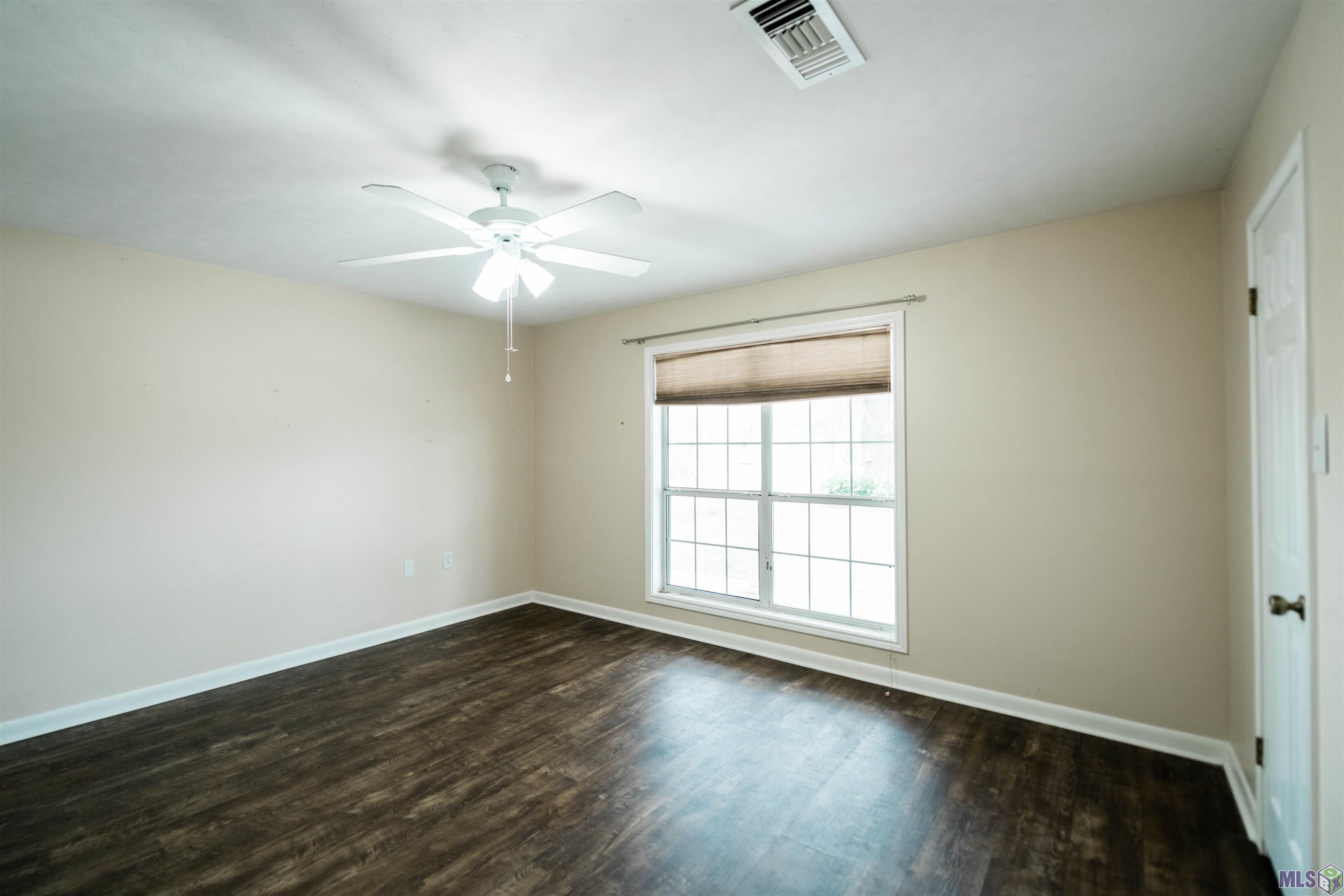 2033 Bayou Blue Road Houma, LA 70364 - Photo 14 of 31 2nd suite
