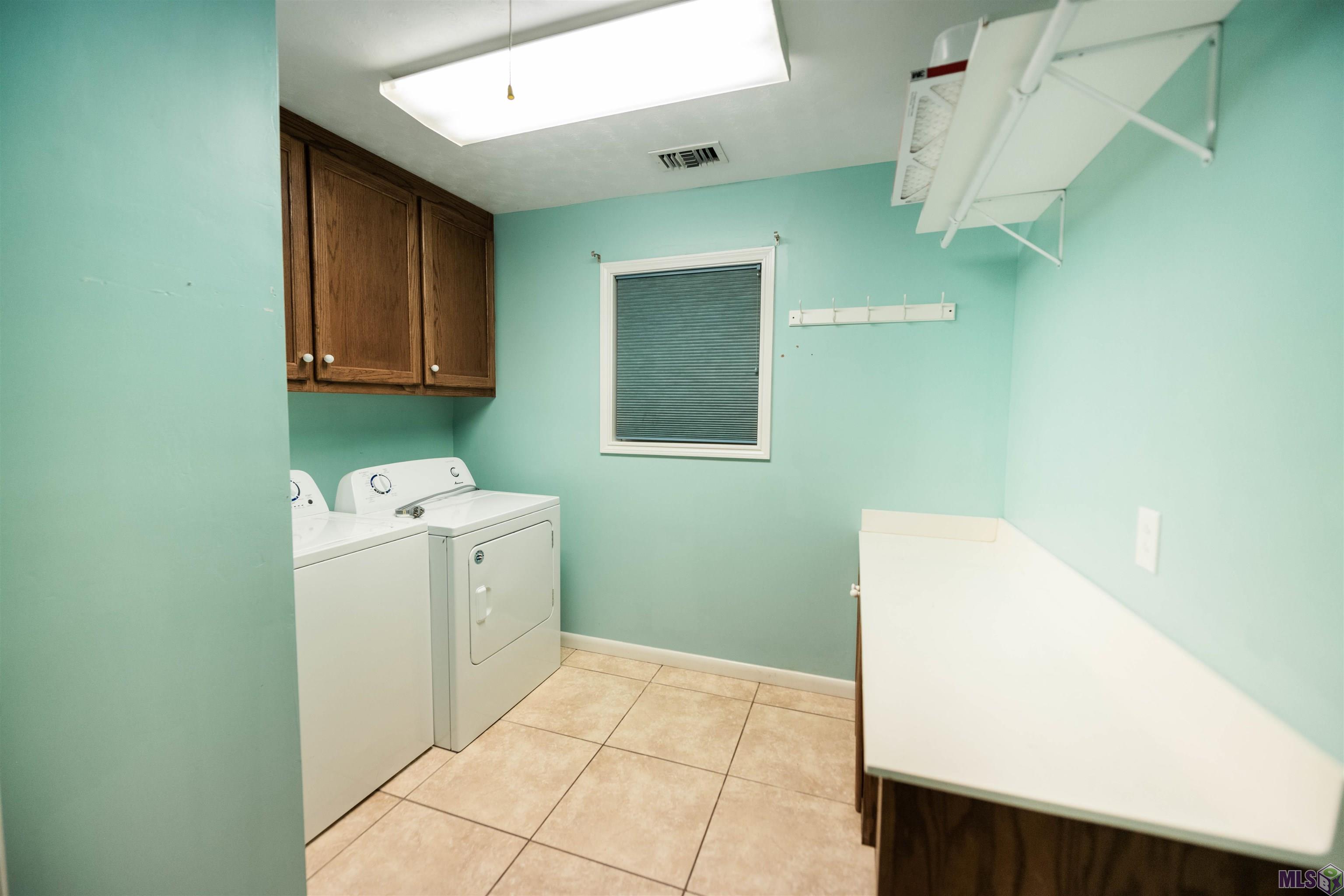 2033 Bayou Blue Road Houma, LA 70364 - Photo 20 of 31 utility room