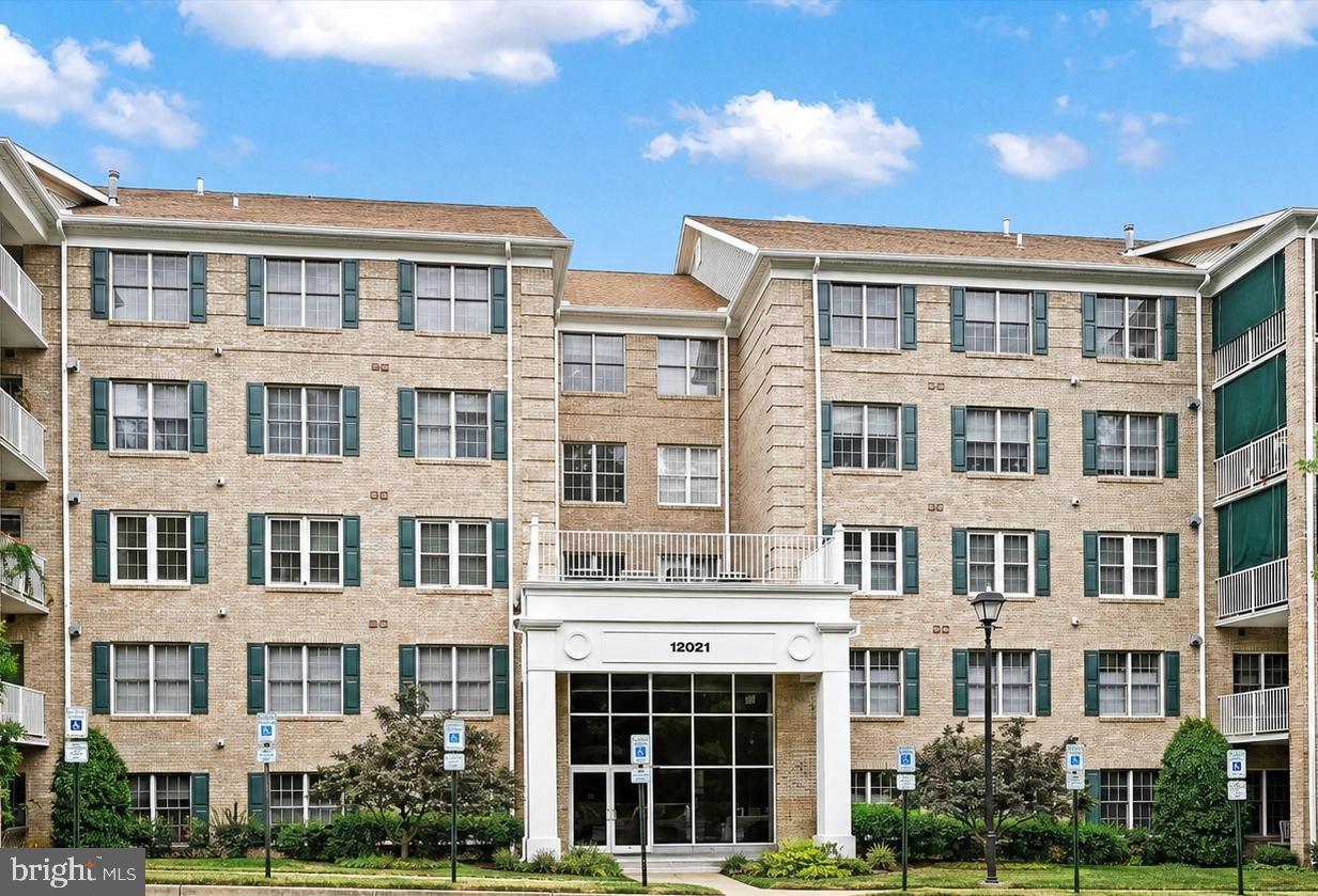 12021 Tralee Road, Unit 402 Lutherville-Timonium, MD 21093 - Photo 34 of 36 Outside Front