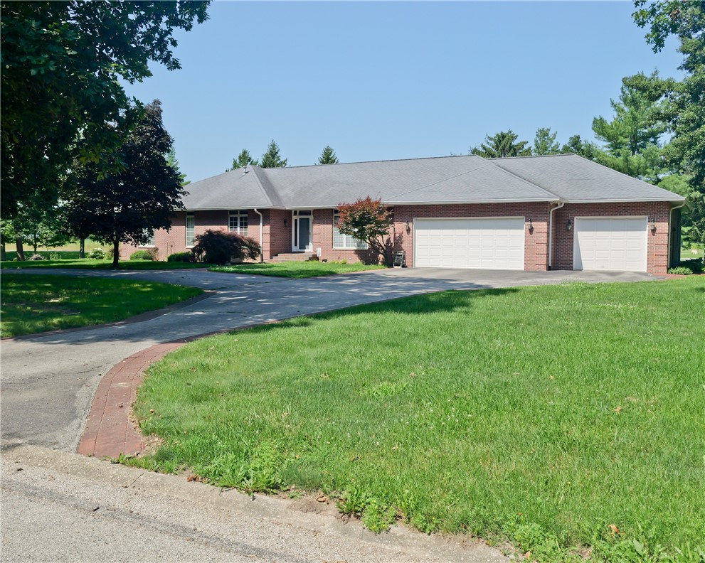3007 Blackstone Drive Decatur, IL 62522 - Photo 1 of 45