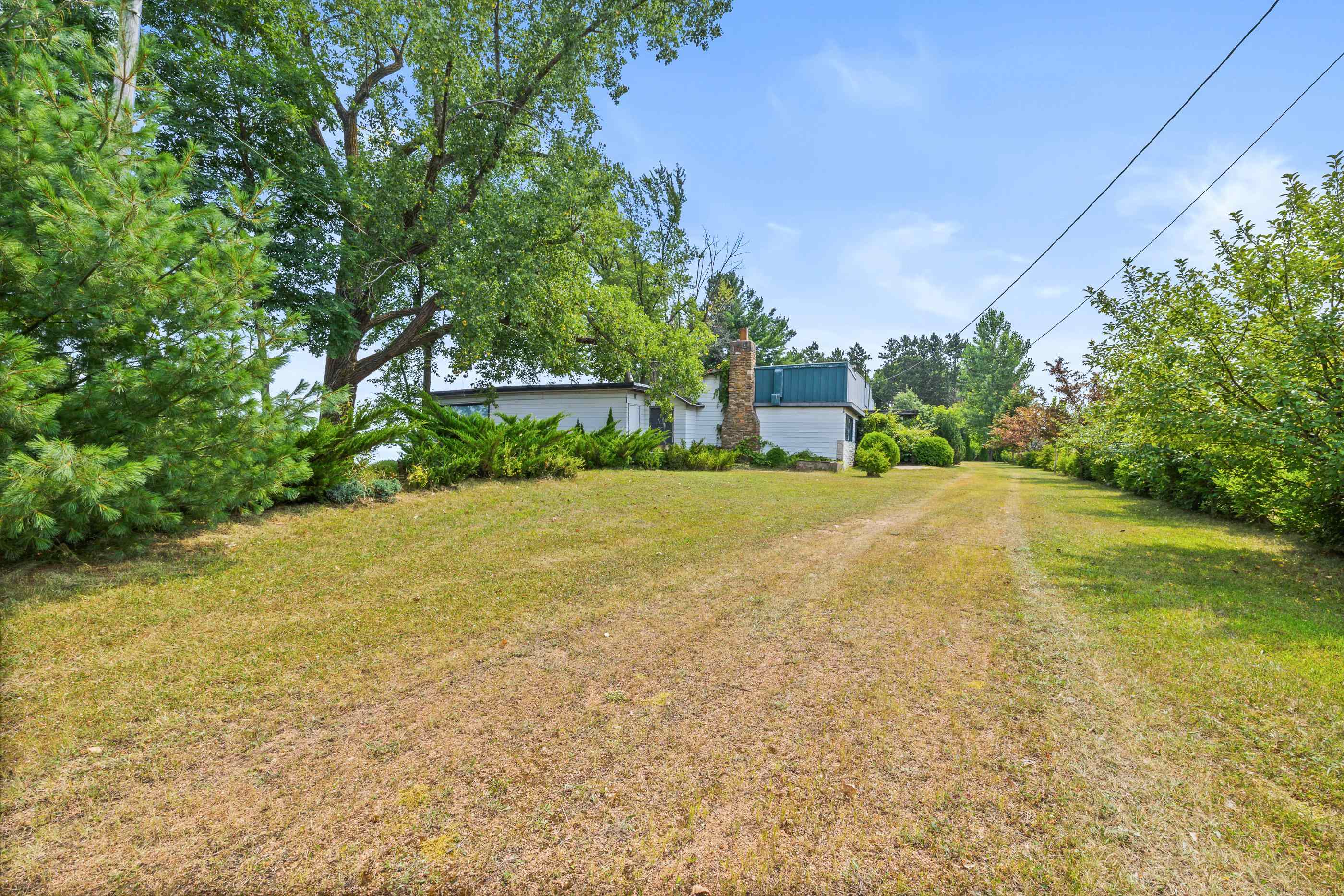 1730 County Rd HH Stevens Point, WI 54481 - Photo 4 of 23