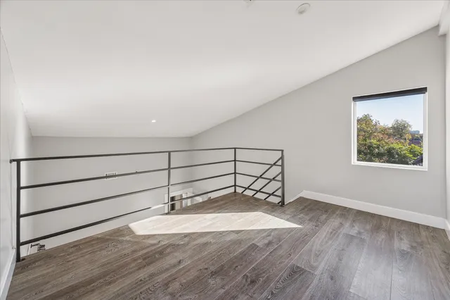 $2,350 | 1919 Missouri Street, Houston, TX 77019