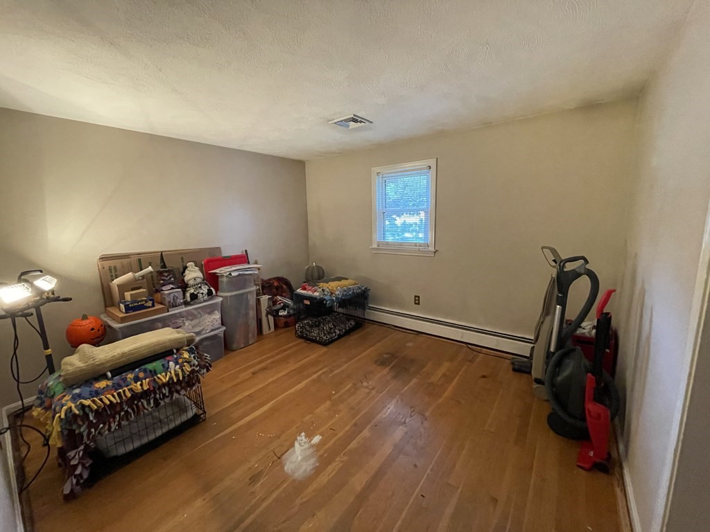 3 Moulton Road Peabody, MA 01960 - Photo 12 of 24 Gallery Image 12