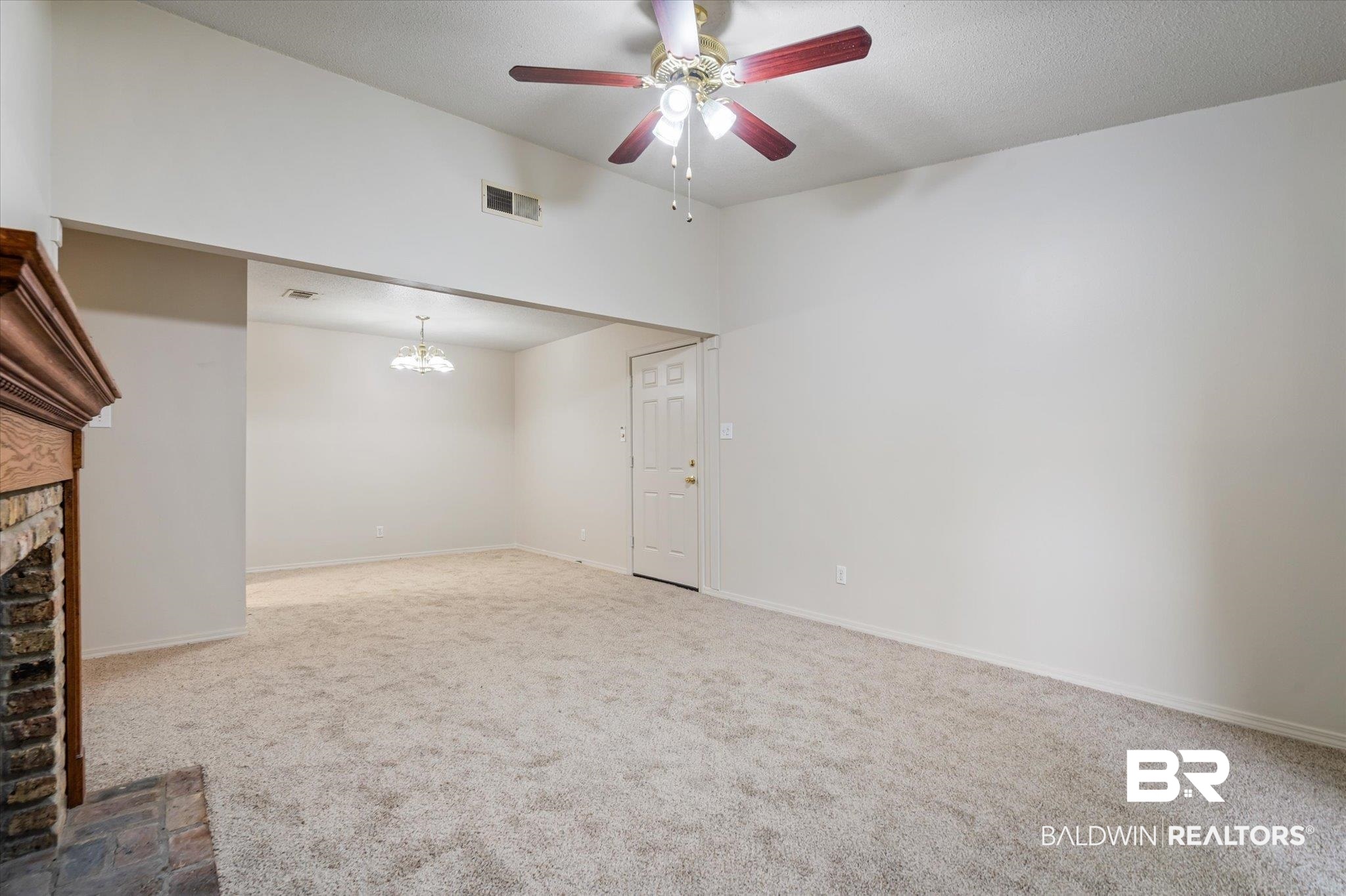 6050 Grelot Road, Unit 205 Mobile, AL 36609 - Photo 9 of 21