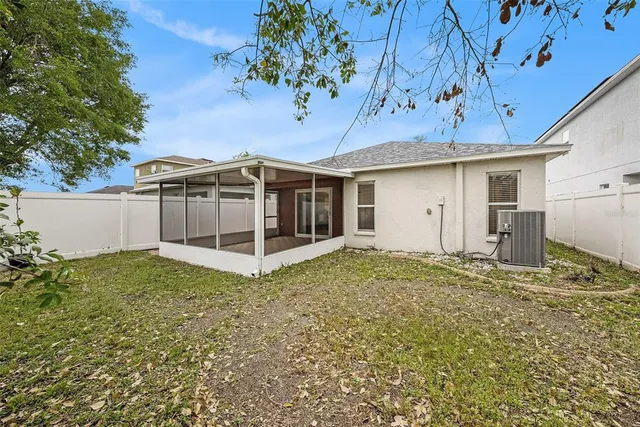 $2,000 | 7924 Carriage Pointe Drive, Gibsonton, FL 33534