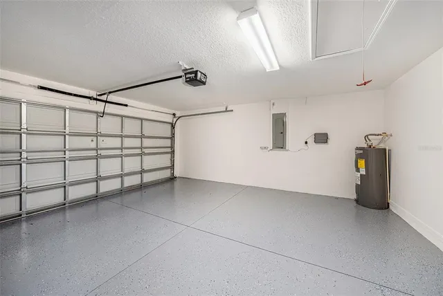 $2,000 | 7924 Carriage Pointe Drive, Gibsonton, FL 33534