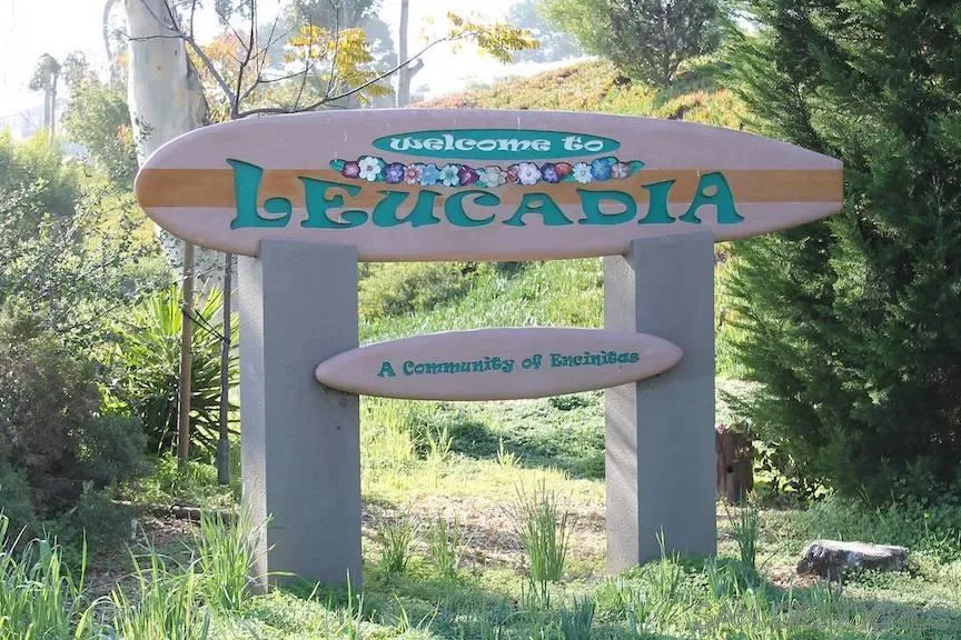 2022 Sheridan Road Encinitas, CA 92024 - Photo 25 of 25 a sign on the side of a building