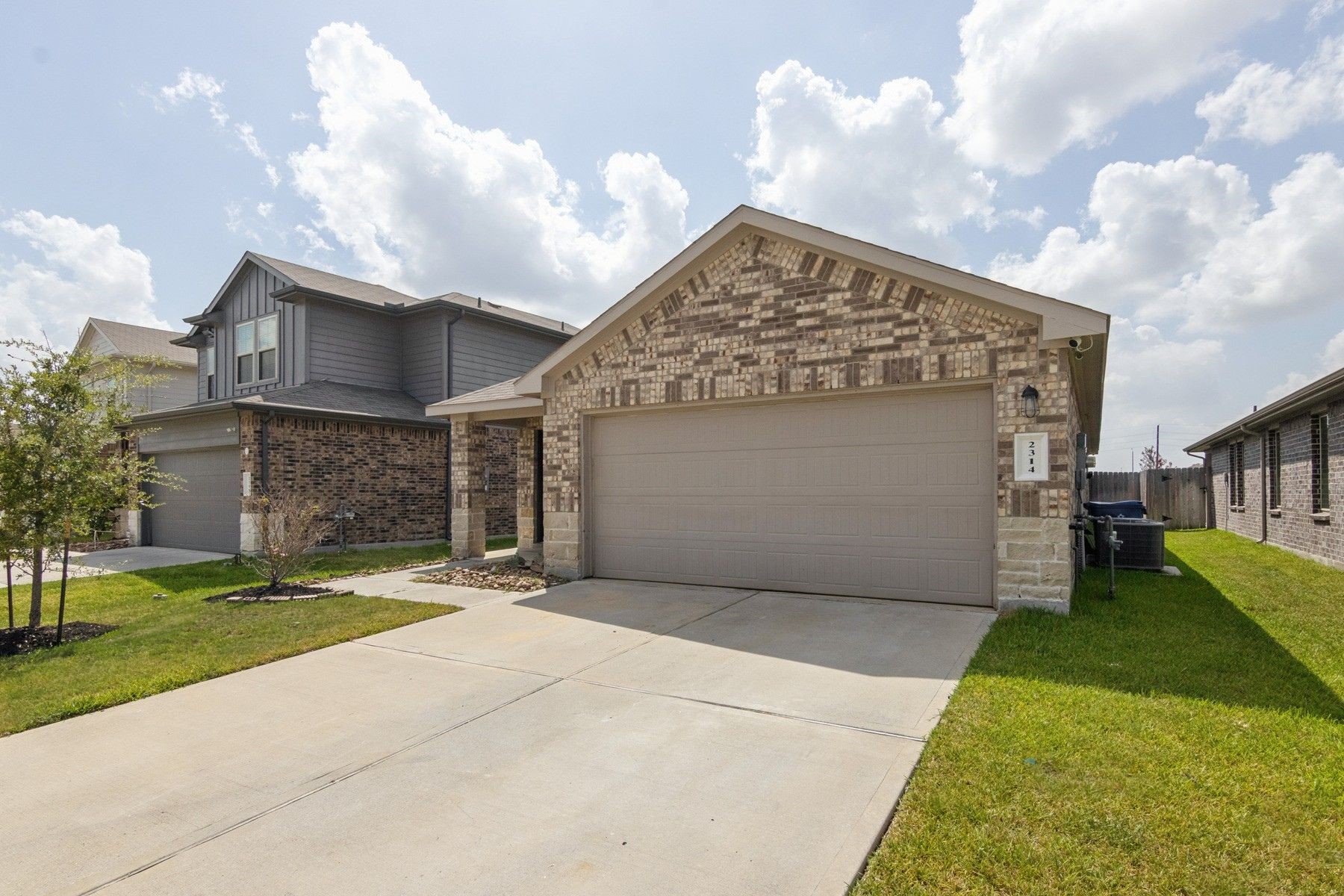 2314 Fraser Hill Ln Spring Spring, TX 77373 - Photo 2 of 20 Gallery Image 2