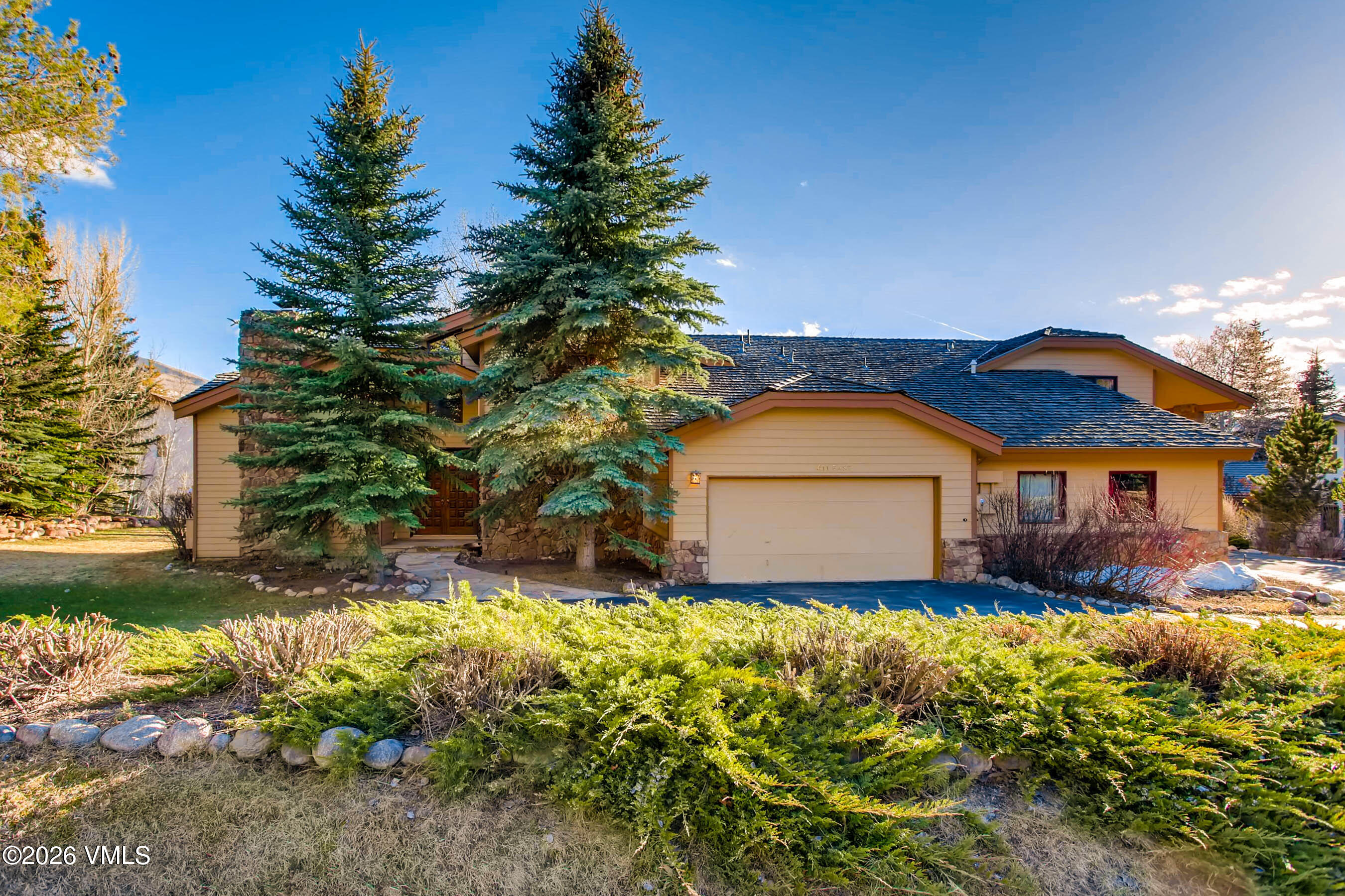 411 June Creek Road, Unit A Edwards, CO 81632 - Photo 3 of 31 411 June Creek Road-print-002-12-Exterio