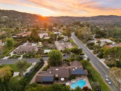 $2,195,000 | 15943 Ranch Hollow Road, Poway, CA 92064