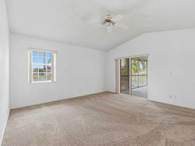 $275,000 | 14383 VÃa Royal, Unit 3, Delray Beach, FL 33446