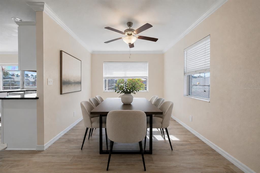 910 Spindle Palm Way Apollo Beach, FL 33572 - Photo 12 of 41