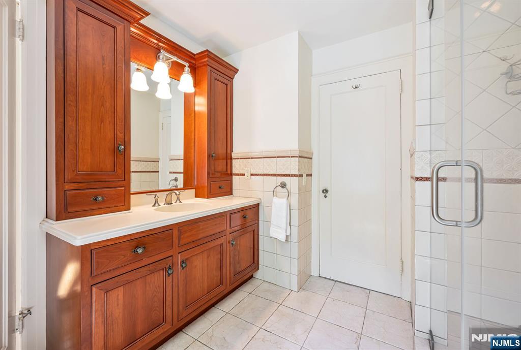 236 Mountain Avenue Ridgewood, NJ 07450 - Photo 28 of 50