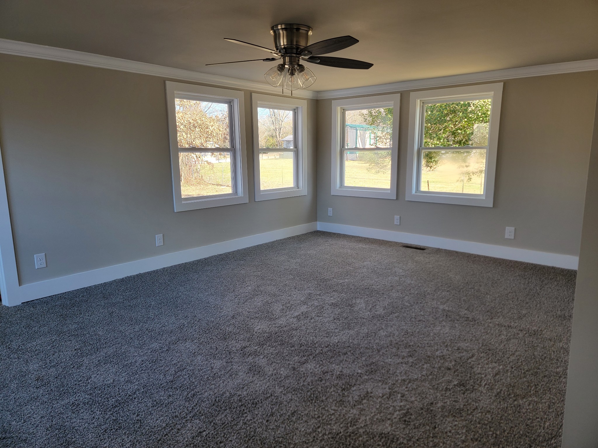 773 Shady Rest Road McMinnville, TN 37110 - Photo 8 of 14 a view of an empty room with a window